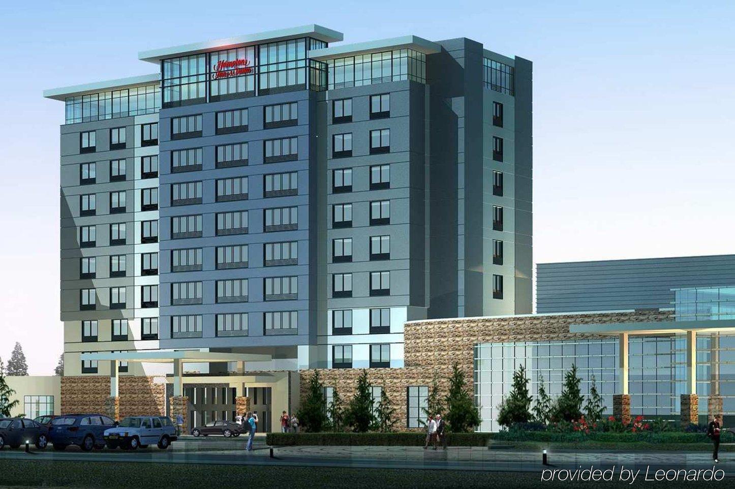 Hampton Inn By Hilton Calgary Airport North Exterior photo